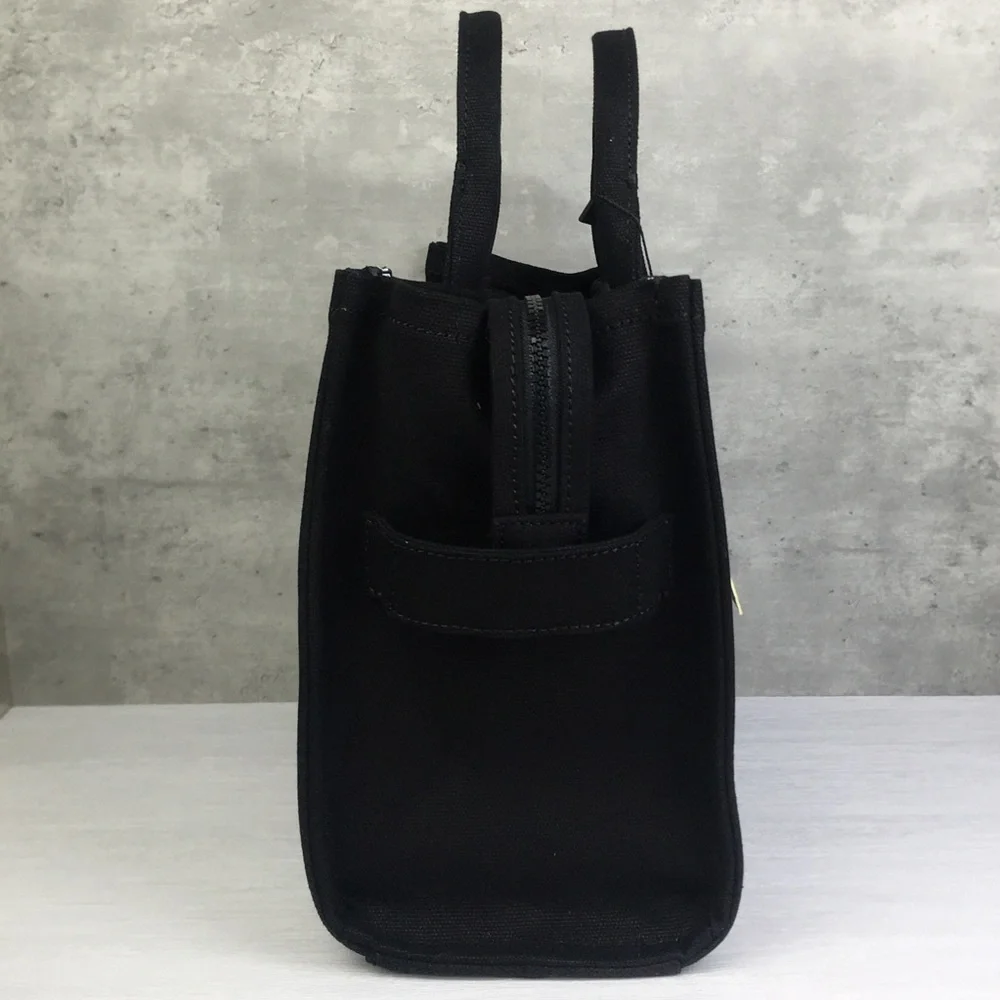 Marc Jacobs Black Tote with White Accents Szie M - Picture 5 of 11